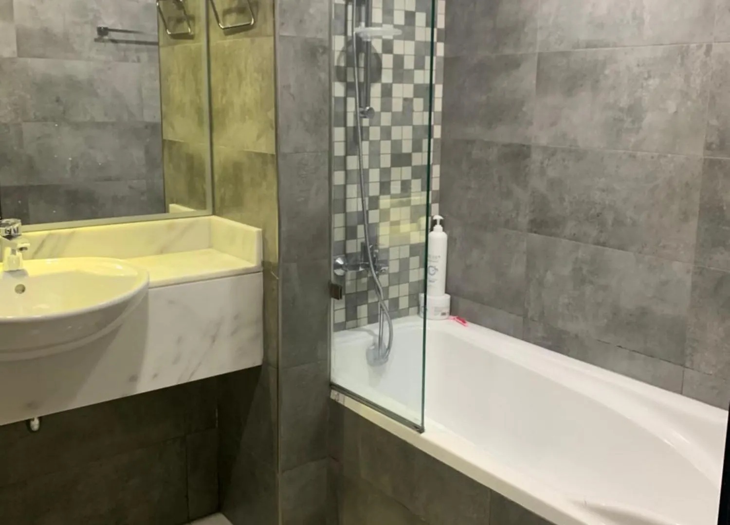 Urban Homz Hostel Dubai