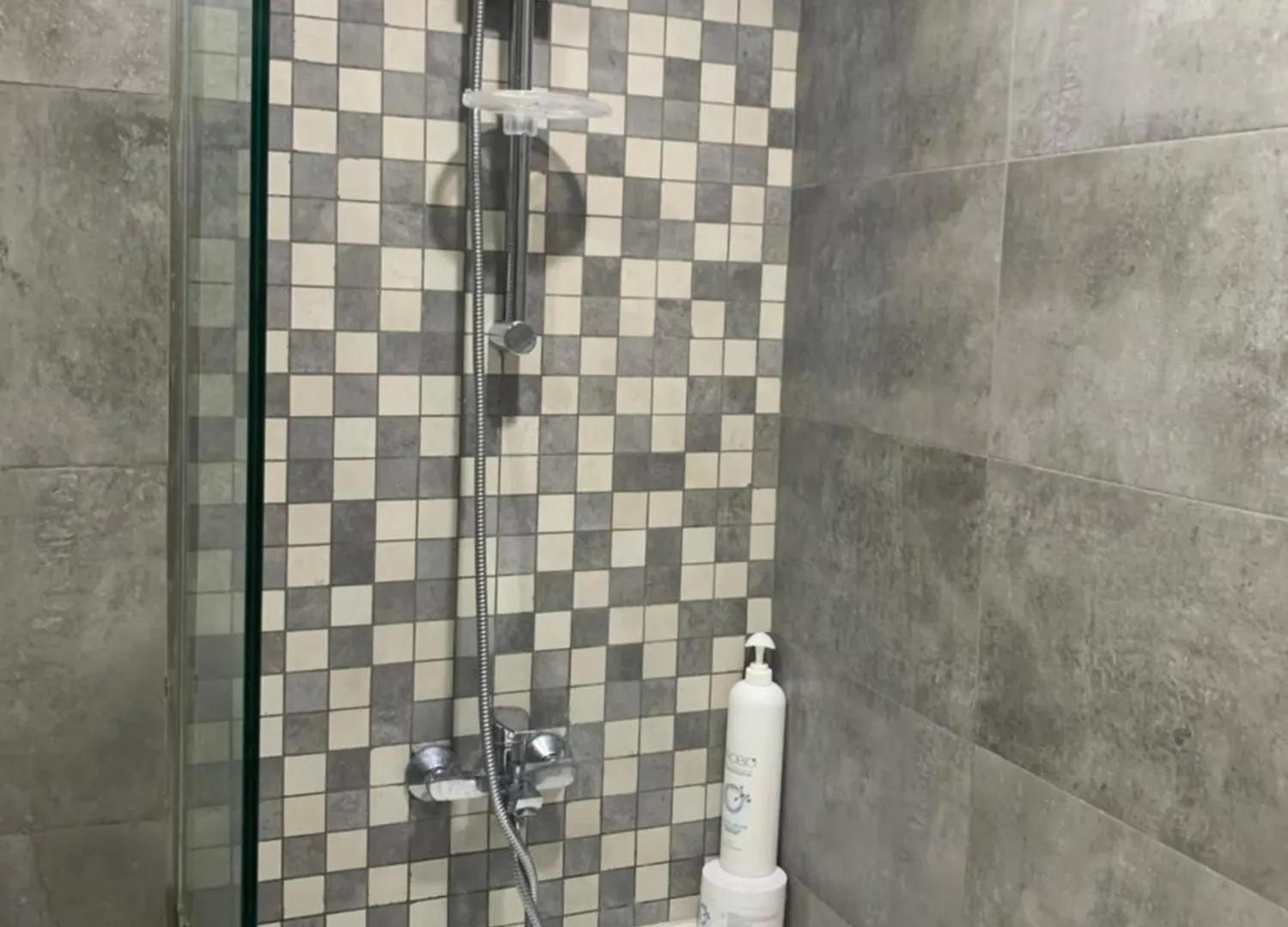 Bed & Breakfast Urban Homz Hostel Dubai